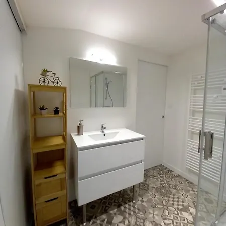 'chez Joseph Et Cie' -8 Mn Du Puy Du Fou