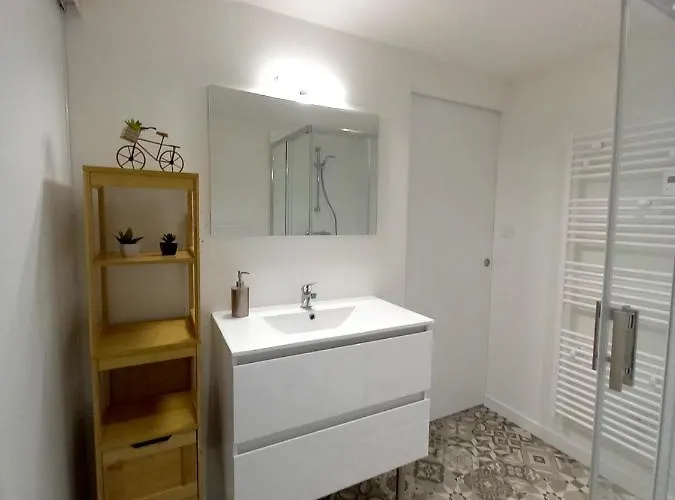 'chez Joseph Et Cie' -8 Mn Du Puy Du Fou